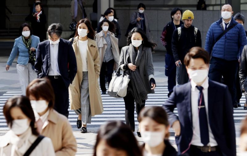 người đi làm ở gần ga JR Tokyo người đi làm ở gần ga JR Tokyo